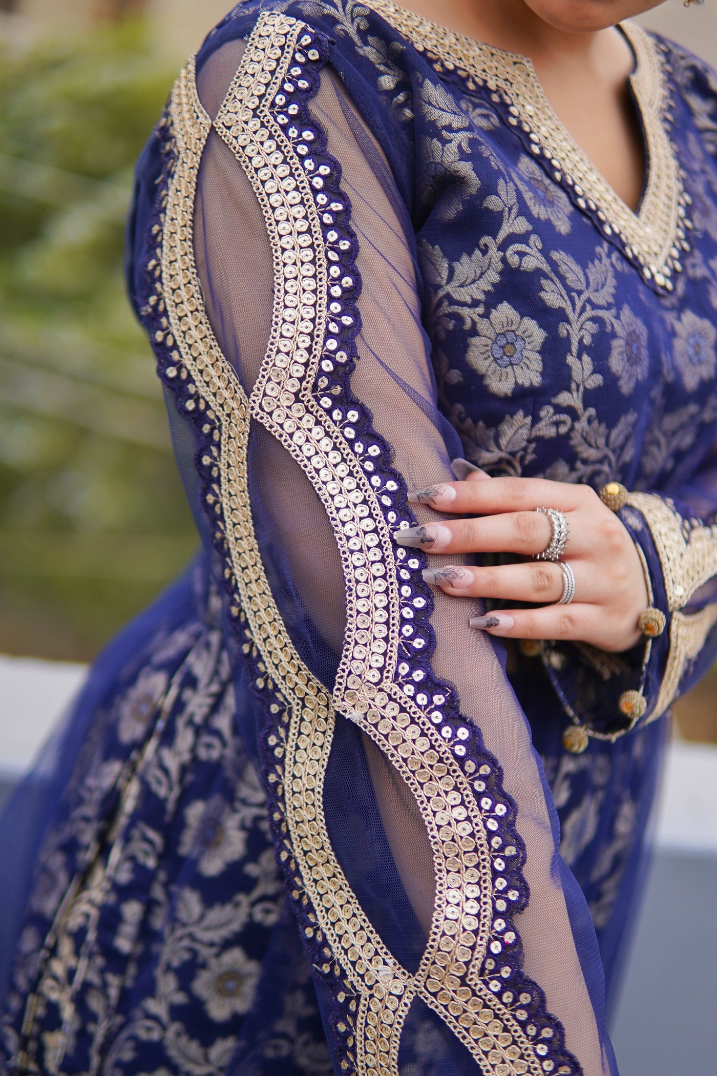 Nazneen – Navy Blue Banarsi Net Ensemble (2-Piece Set)