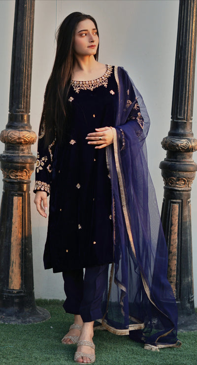 Rich Navy Blue Velvet 3-Piece Suit